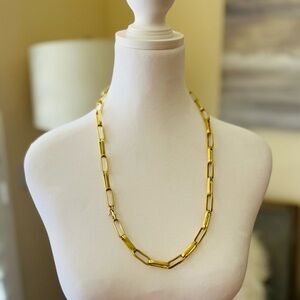 Bellezza Sleek Gold Link Necklace